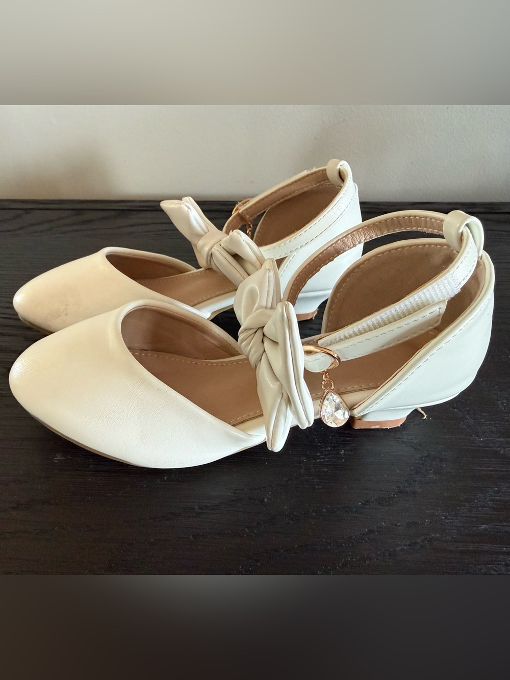 Girls Dress Shoes with Crystal Charm